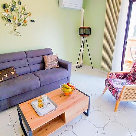 Regard Sur Les Remparts - Terrasse & Parking Apartment Avignon Luaran gambar